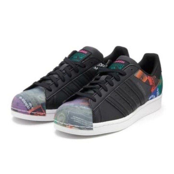 adidas originals Superstar Multi Logo Patches Black GX2716 New Mens Size 8.5